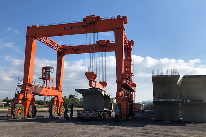 150T Rubber Tired Gantry Crane