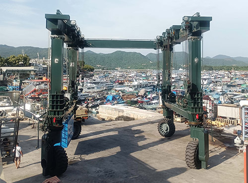 Boat Lifting Gantry Crane