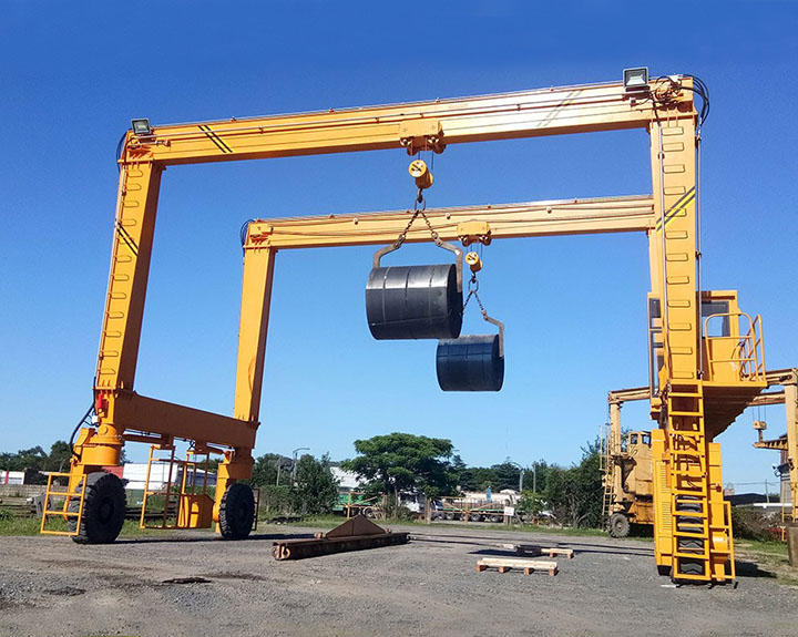 Rubber Tire Crane